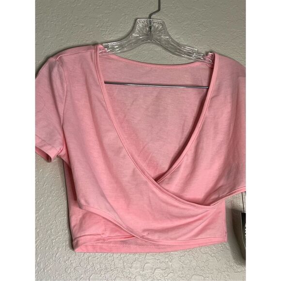 New Shein Barbie Pink crop wrap top Sz L - Picture 3 of 4